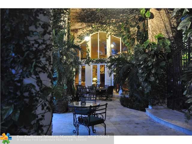 3040 PADDOCK RD, Fort Lauderdale, FL 33331