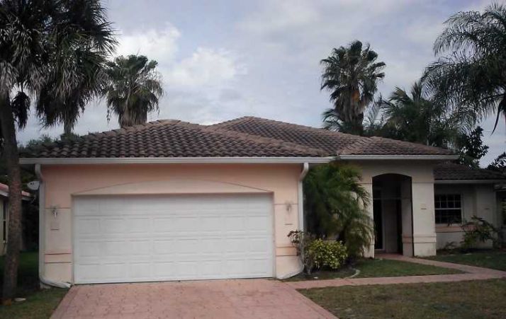11040 Lakeland Cir, Fort Myers, FL 33913