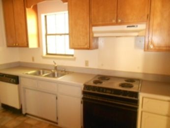 4810 Fernwood Dr, Lake Park, GA 31636