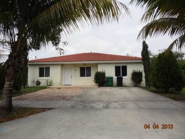 21728 INGRAHAM AV, Miami, FL 33190