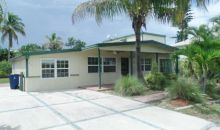213 Hibiscus Dr Fort Myers Beach, FL 33931