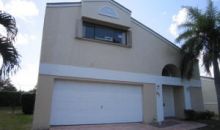 21 Hawthorne Ln Boynton Beach, FL 33426