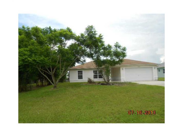 7846 100th Ave, Vero Beach, FL 32967