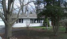 9208 Evergreen Dr Wonder Lake, IL 60097