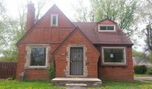 15896 Collingham Dr Detroit, MI 48205