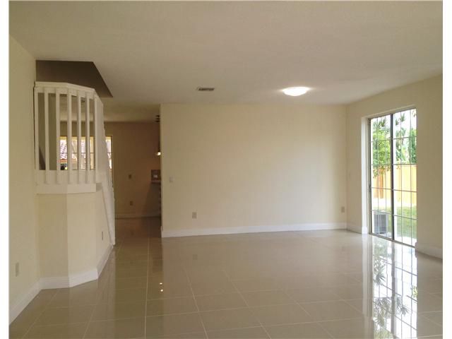 10576 NW 51 TE, Miami, FL 33178