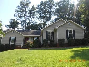 822 Silver Spgs Dr, Macon, GA 31210