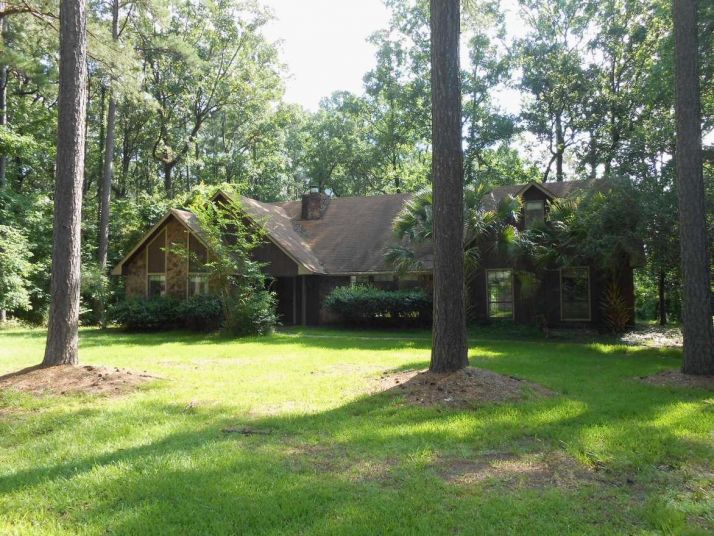 101 Magnolia Trail, Brandon, MS 39047