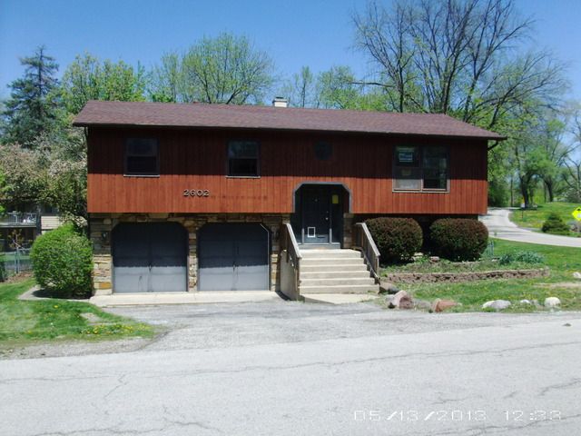 2602 W Woodland Rd, Cary, IL 60013