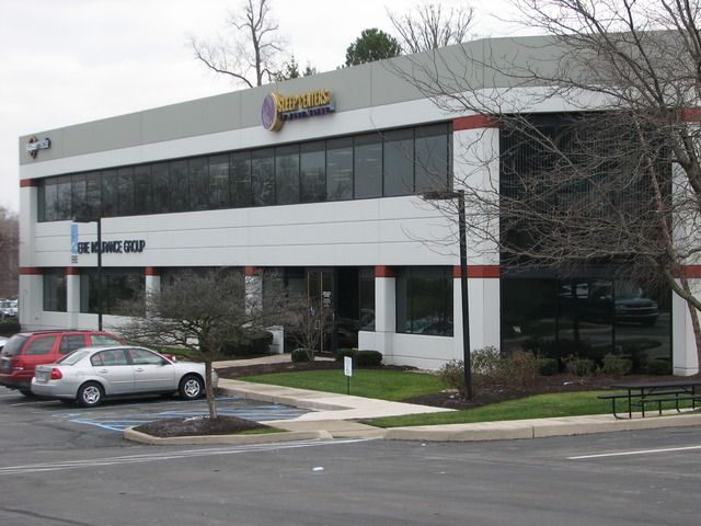 7223 Engle Rd, Fort Wayne, IN 46804