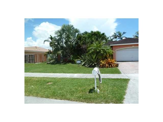 15439 SW 172 TE, Miami, FL 33187