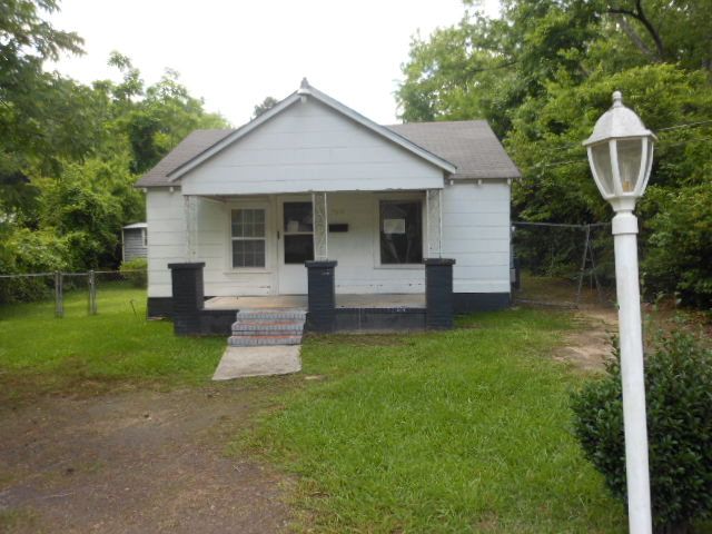 3039 Gledhill St, Macon, GA 31204