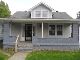 824 Denmark St, Louisville, KY 40215