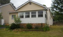 15 Hickory Rd Cary, IL 60013