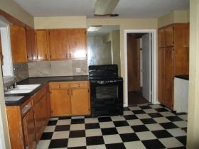 1138 Tabor St, High Point, NC 27262