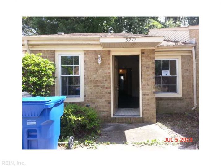 5217 Condor St, Virginia Beach, VA 23462