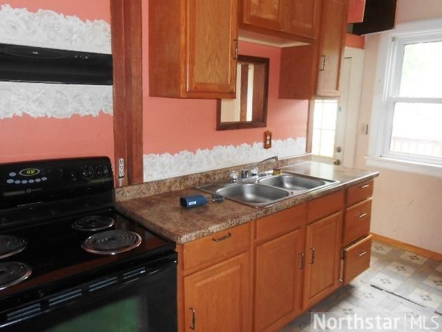 1634 Reaney Ave, Saint Paul, MN 55106