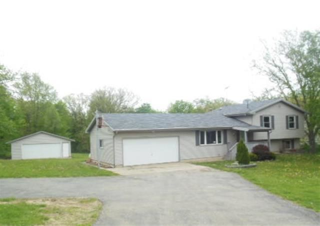 5225 E County X, Beloit, WI 53511