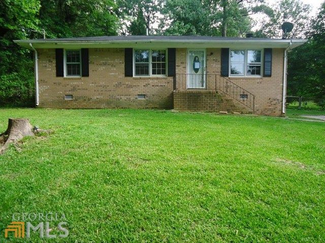 369 Lane Dr Sw, Mableton, GA 30126