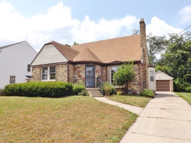 735 Pine Ave NW, Grand Rapids, MI 49504