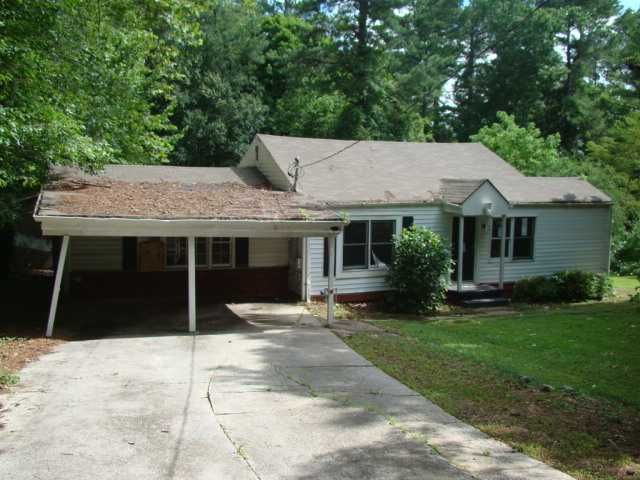 210 Hilltop Cir, Mableton, GA 30126
