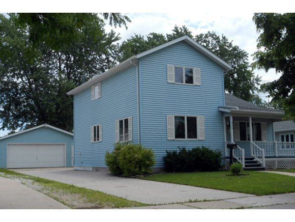 936 Minnesota Ave, Fond Du Lac, WI 54937