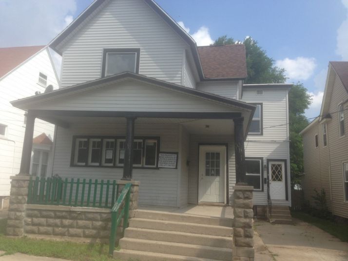 1011 Douglas St NW, Grand Rapids, MI 49504