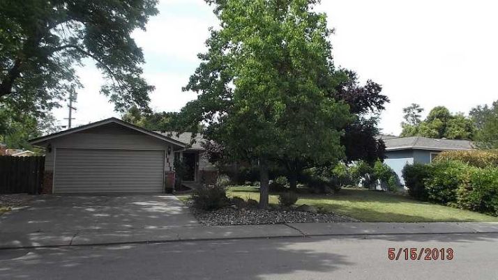 1619 Rivara Rd, Stockton, CA 95207
