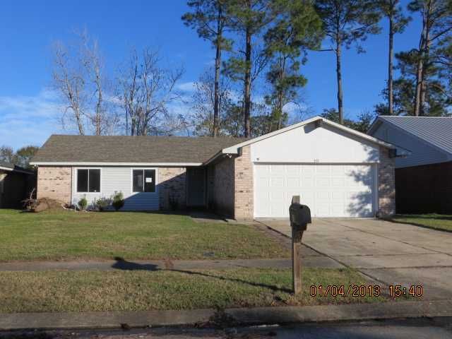 340 Foxcroft Dr, Slidell, LA 70461