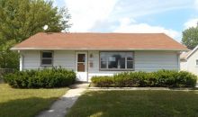 6528 W Lakefield Dr Milwaukee, WI 53219