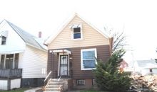 2935 N 6th St Milwaukee, WI 53212