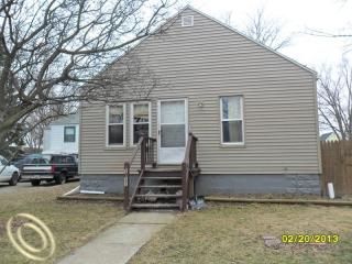22137 Grant St, Rockwood, MI 48173