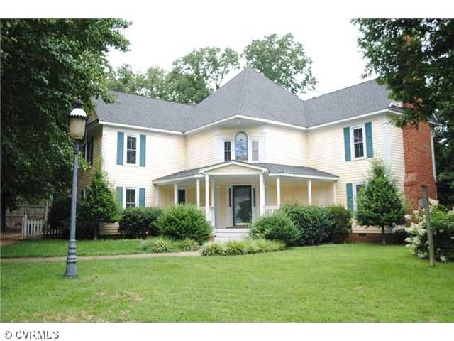 2405 Grand Summit Cir, Richmond, VA 23235
