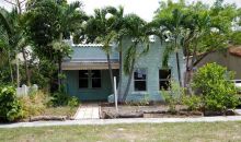1035 Ne 128th St Miami, FL 33161