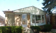 52 W 99th St Chicago, IL 60628