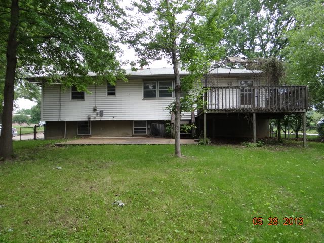 7301 Nieman Rd, Shawnee, KS 66203