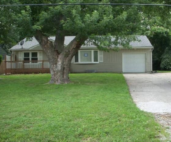 5808 Sterling Avenu, Kansas City, MO 64133