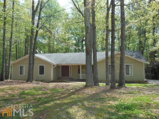 613 Doubletrace Ln, Peachtree City, GA 30269