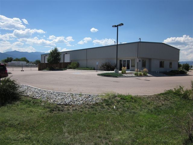 1944 Aerotech Dr, Colorado Springs, CO 80916