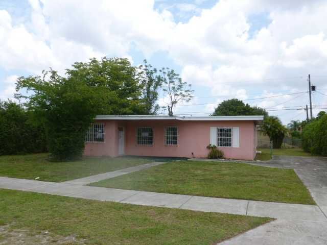 10255 SW 170 TE, Miami, FL 33157