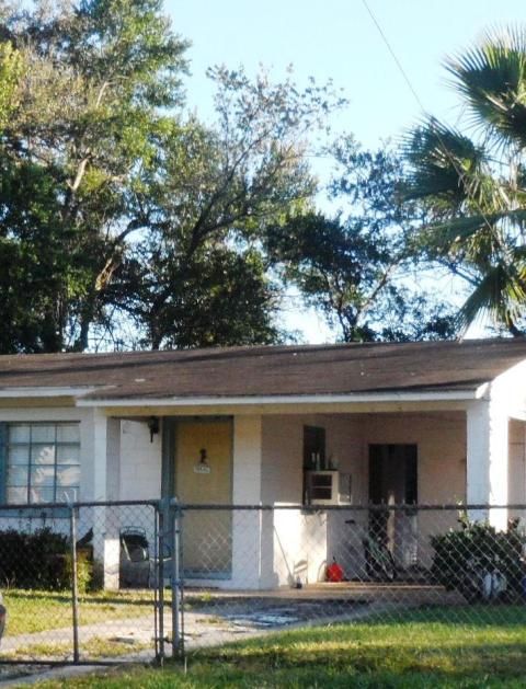 5220 Helm Avenue, Jacksonville, FL 32244