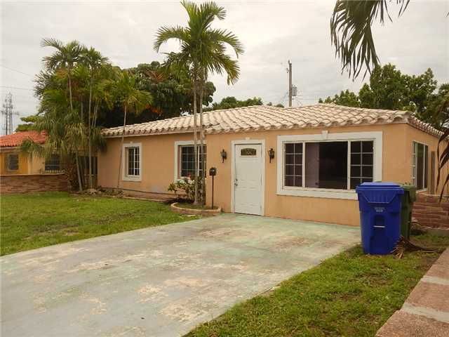 7150 SW 4 ST, Miami, FL 33144