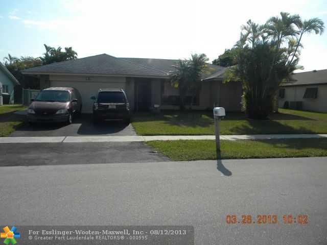 2020 NW 70TH LN, Pompano Beach, FL 33063