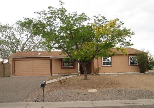991 Madeira Dr SE, Rio Rancho, NM 87124