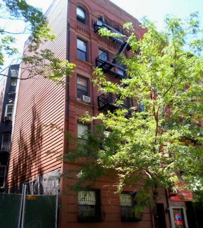 328 E 94th St Apt A, New York, NY 10128