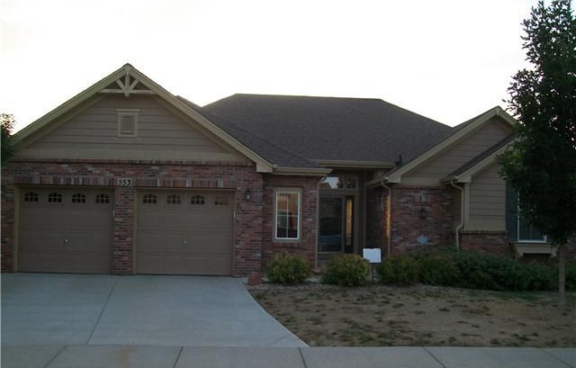 553 N Flat Rock Cir, Aurora, CO 80018