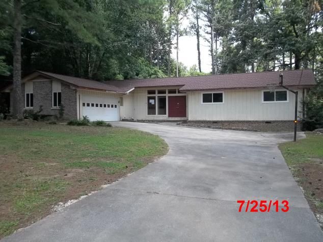 1541 Bethsaida Rd, Riverdale, GA 30296