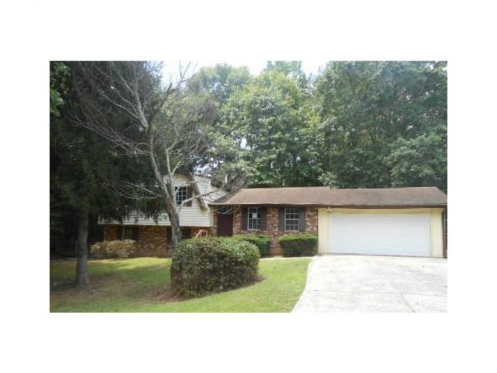 242 Rountree Rd, Riverdale, GA 30274