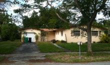 15840 SW 105 AV Miami, FL 33157