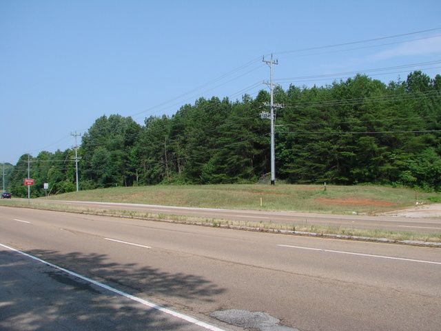 Hwy 58 at Clark Rd, Harrison, TN 37341